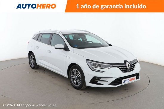 Renault Megane 1.6 E-TECH Hybrid Zen PHEV - 