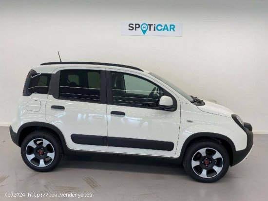 Fiat Panda  Panda  1.0 Hybrid 51kw (70CV) Cross - Barberà del Vallès