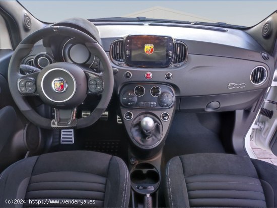 Abarth 500  695 1.4 16v TJet 132kW (180 CV) - - Castelló