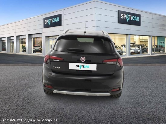 Fiat Tipo   1.0 74kW (100CV) Cross - SABADELL