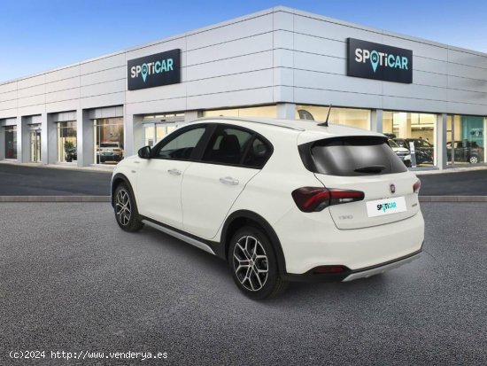 Fiat Tipo   1.5 Hybrid 97kW (130CV) DCT Cross - SABADELL