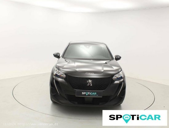 Peugeot 2008   Puretech 100 S&S 6 Vel. MAN Active Pack - SABADELL