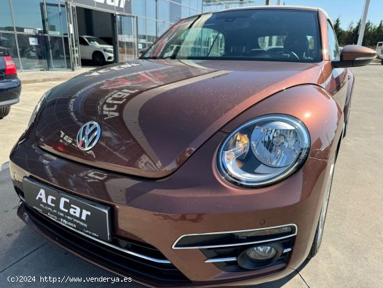 Volkswagen Beetle Cabrio Design 2.0 TDI 110CV BMT - Alcalá de Henares