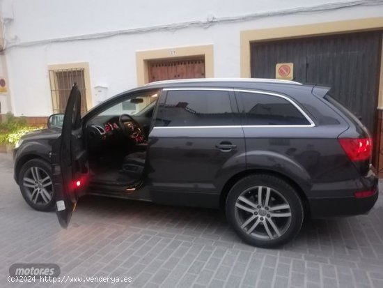 Audi Q7 3.0 TDI 230 QUATTRO TIPTRONIC AUTOMATICO de 2006 con 189.000 Km por 12.990 EUR. en Malaga