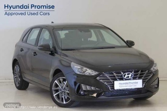 Hyundai i30 1.5 DPI Klass SLX 110 de 2023 con 17.760 Km por 18.900 EUR. en Madrid