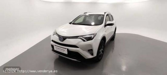 Toyota RAV 4 RAV-4 2.5 hybrid 2WD Executive de 2016 con 72.650 Km por 23.900 EUR. en Barcelona