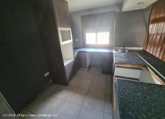 SE VENDE CASA EN SANT PERE DE VILAMAJOR - BARCELONA