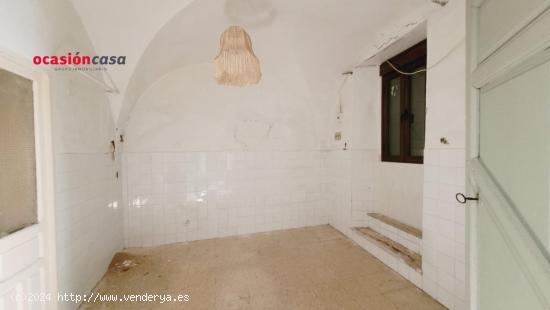 CASA EN VENTA EN PEDROCHE - CORDOBA