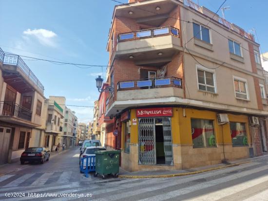 Se vende local en Benaguacil - VALENCIA