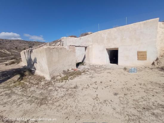 CASA CUEVA PARA REFORMAR - MURCIA