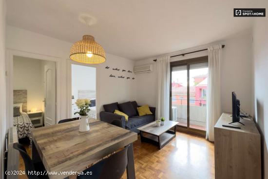 Piso de 3 habitaciones en alquiler en La Salut, Barcelona - BARCELONA