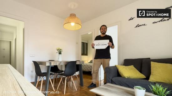 Piso de 3 habitaciones en alquiler en La Salut, Barcelona - BARCELONA