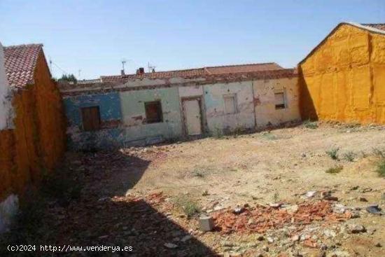 SUELO URBANO EN VENTA EN VENTA DE BAÑOS - PALENCIA