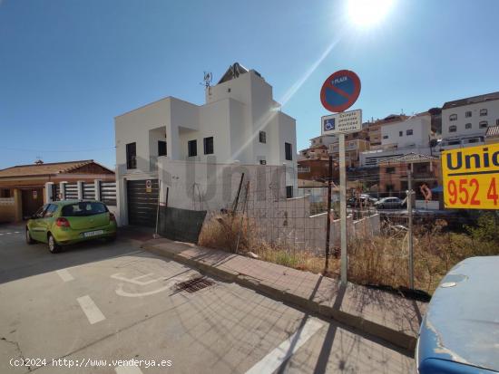 Parcela urbanizable de 247m2 - MALAGA