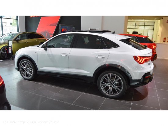 Se Vende AUDI Q3 Sportback Black line 35 TDI 110kW (150CV) S tronic