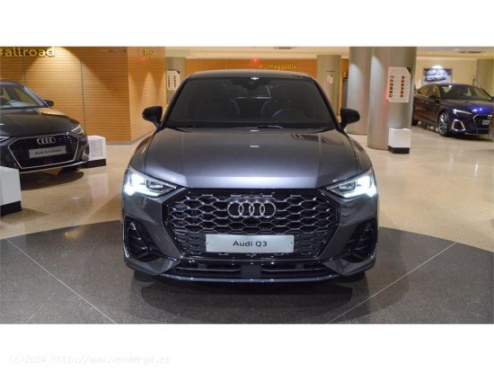 Se Vende AUDI Q3 Sportback Black line 35 TDI 110kW (150CV) S tronic