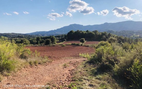 Suelo rústico en venta  en Sant Llorenç Savall - Barcelona