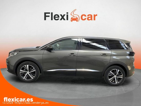 Peugeot 5008 Allure 1.2L PureTech 96kW (130CV) EAT8 - León