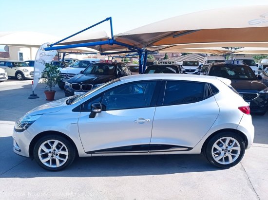 Renault Clio TCe LIMITED 90CV - Manilva