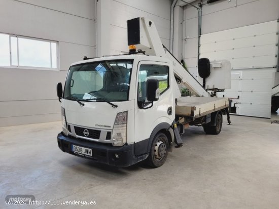 Nissan Cabstar con cesta elevadora 18 m 140cv de 2017 con 254.816 Km por 25.990 EUR. en Valencia