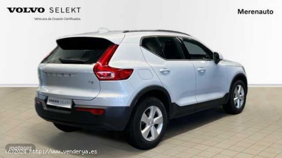 Volvo XC40 XC40 Momentum Core, T2 manual de 2021 con 39.816 Km por 29.900 EUR. en A Coruna