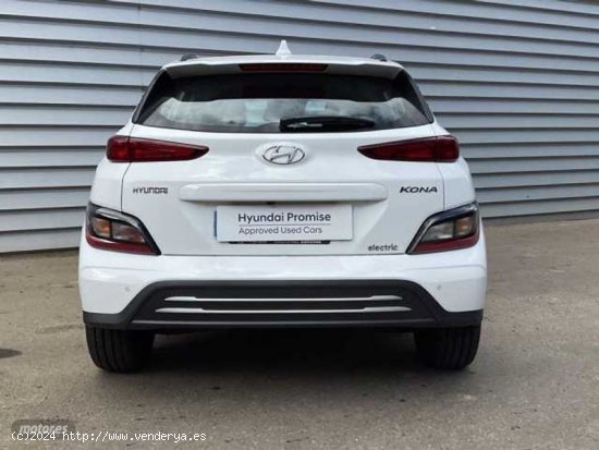 Hyundai Kona Electric Maxx 100kW de 2021 con 39.000 Km por 26.600 EUR. en Huesca