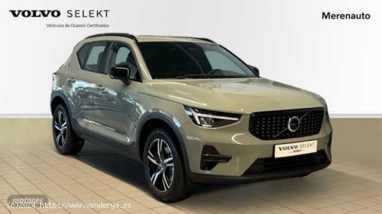 Volvo XC40 XC40 Plus, B3 mild hybrid, Gasolina, Dark de 2023 con 27.743 Km por 37.600 EUR. en A Coru