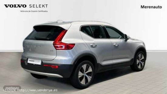 Volvo XC40 XC40 Core, B3 (gasolina), Gasolina de 2022 con 29.382 Km por 40.800 EUR. en A Coruna