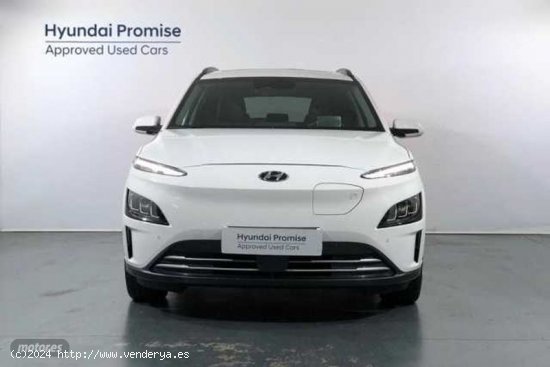 Hyundai Kona Electric Maxx 100kW de 2021 con 3.037 Km por 33.900 EUR. en Valencia