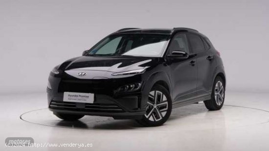 Hyundai Kona Electric Maxx 100kW de 2022 con 17.724 Km por 34.900 EUR. en Murcia