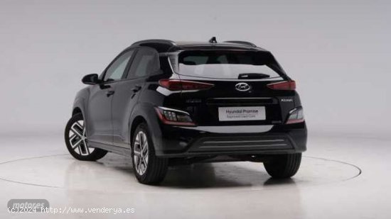 Hyundai Kona Electric Maxx 100kW de 2022 con 17.724 Km por 34.900 EUR. en Murcia