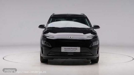 Hyundai Kona Electric Maxx 100kW de 2022 con 17.724 Km por 34.900 EUR. en Murcia