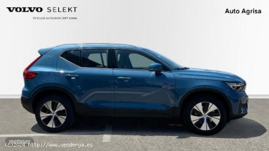 Volvo XC40 XC40 Core, B3 Semihibrido, Gasolina de 2024 con 1 Km por 41.000 EUR. en La Rioja