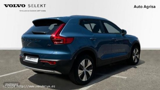 Volvo XC40 XC40 Core, B3 Semihibrido, Gasolina de 2024 con 1 Km por 41.000 EUR. en La Rioja