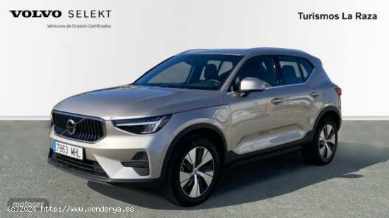 Volvo XC40 TODOTERRENO 1.5 T4 PHEV RECHARGE CORE DCT 211CV 5P de 2023 con 29.799 Km por 40.900 EUR. 