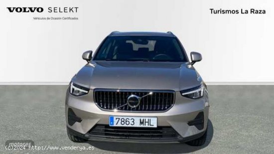 Volvo XC40 TODOTERRENO 1.5 T4 PHEV RECHARGE CORE DCT 211CV 5P de 2023 con 29.799 Km por 40.900 EUR. 