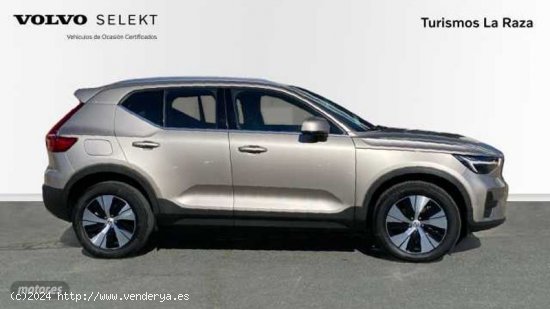 Volvo XC40 TODOTERRENO 1.5 T4 PHEV RECHARGE CORE DCT 211CV 5P de 2023 con 29.799 Km por 40.900 EUR. 