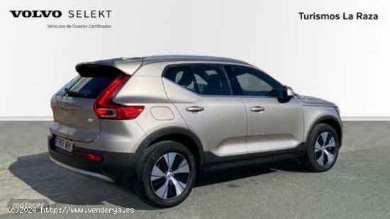 Volvo XC40 TODOTERRENO 1.5 T4 PHEV RECHARGE CORE DCT 211CV 5P de 2023 con 29.799 Km por 40.900 EUR. 