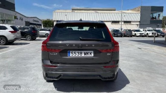 Volvo XC 60 XC60 Plus, B4 (diesel), Diesel, Dark de 2023 con 16.015 Km por 47.990 EUR. en Huelva