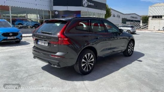 Volvo XC 60 XC60 Plus, B4 (diesel), Diesel, Dark de 2023 con 16.015 Km por 47.990 EUR. en Huelva