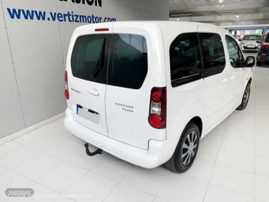 Peugeot Partner COMBI 1.6 BlueHDI 100CV de 2017 con 104.000 Km por 16.100 EUR. en Guipuzcoa