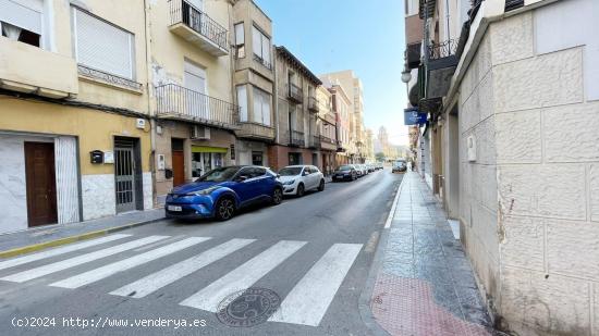 Piso en venta en Calle Luis Rojas, Bajo, 03300, Orihuela (Alicante) - ALICANTE