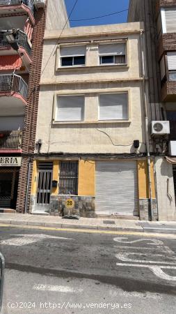 SE VENDE LOCAL CON SALIDA DE HUMOS Y PATIO - ALICANTE