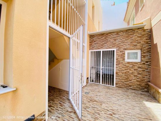 ALQUILER DE LUJO - Apartamento frente al mar con jacuzzi y parking en El Mojón - ALICANTE