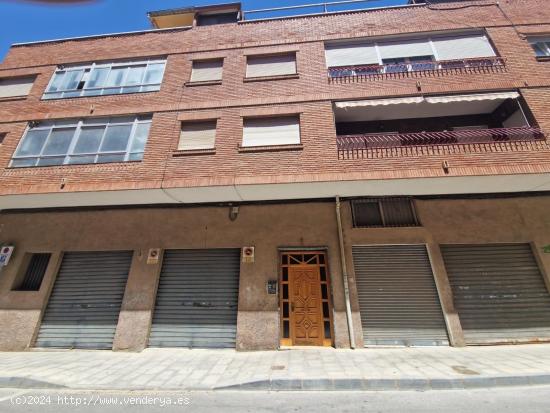  Amplia vivienda en Elda - ALICANTE 