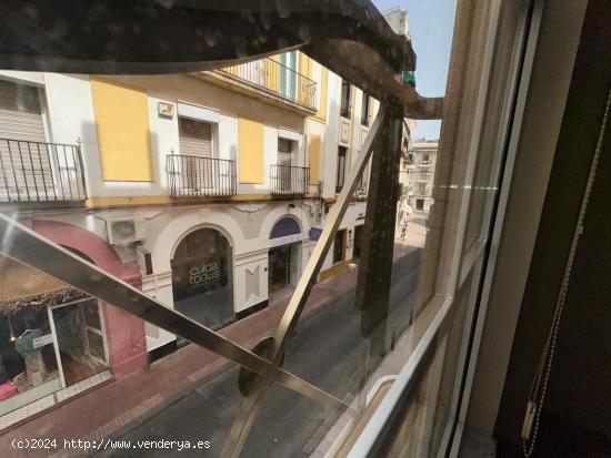 OFICINA EN ALQUILER EN PLENO CENTRO DE CORDOBA - CORDOBA