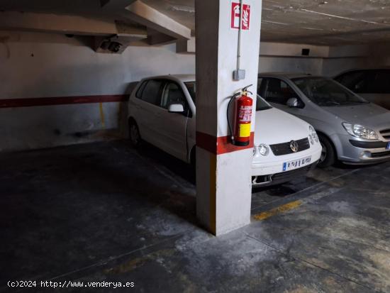 PARKING ZONA AVENIDA ARGENTINA - BALEARES