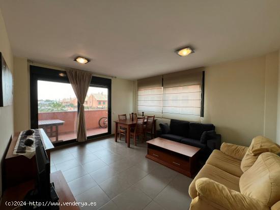  Apartamento en Comarruga en bonito complejo residencial con piscina. - TARRAGONA 