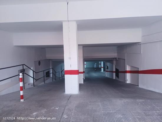  COCHERA CERRADA EN VENTA JUNTO A LA AVENIDA DE EL CAIRO!! - CORDOBA 