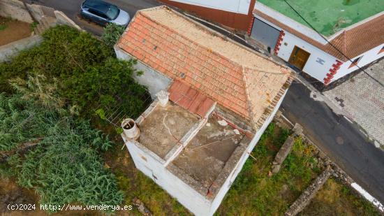 Casa a reformar con Bodega y Terreno Urbano en Valverde - SANTA CRUZ DE TENERIFE